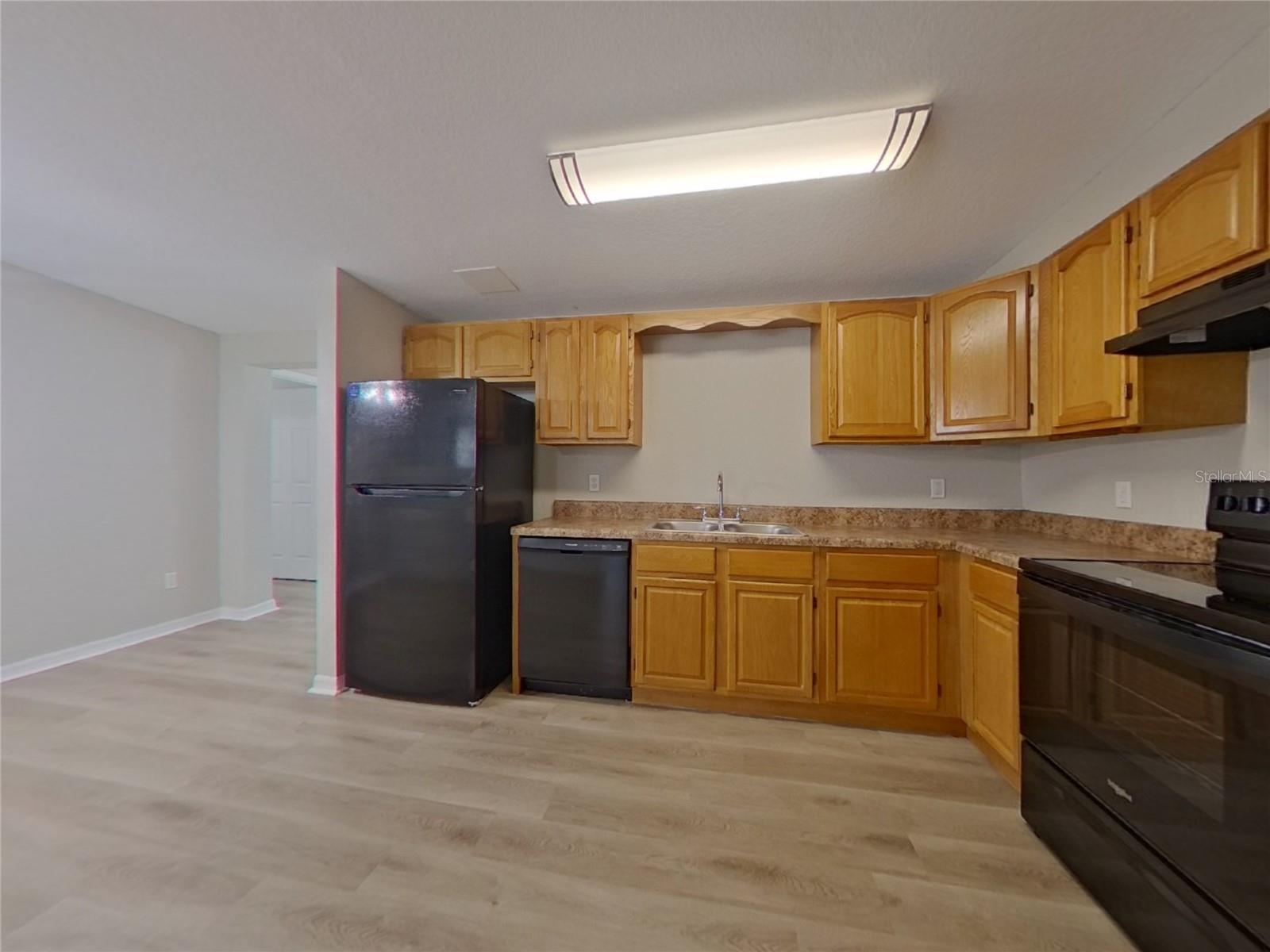 Image 7 of 21 For 2160 Alemanda Drive