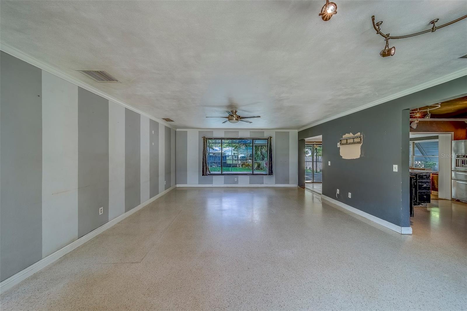 Image 9 of 60 For 1946 Sierra Circle S