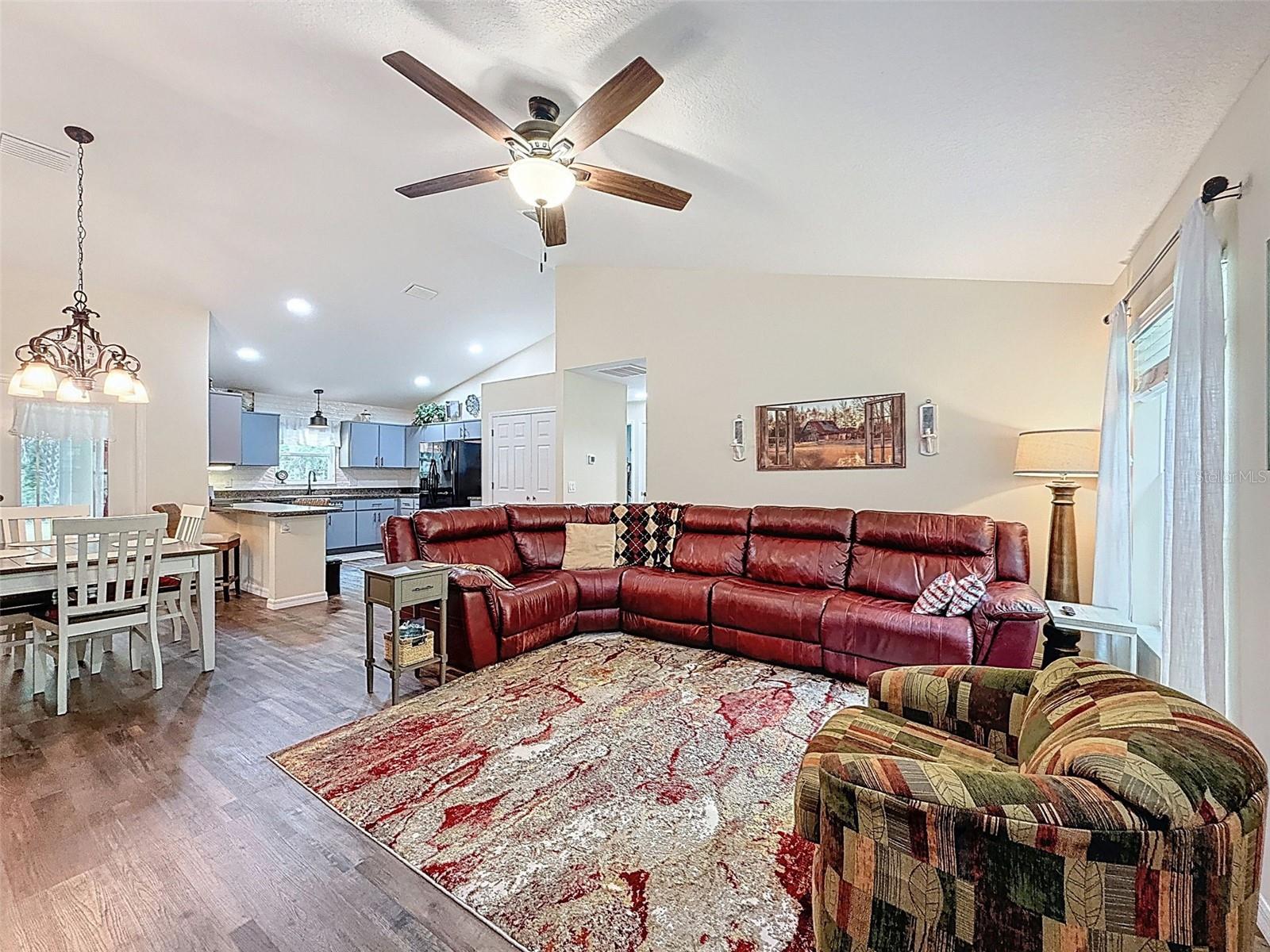 Image 13 of 69 For 14056 Tayco Drive