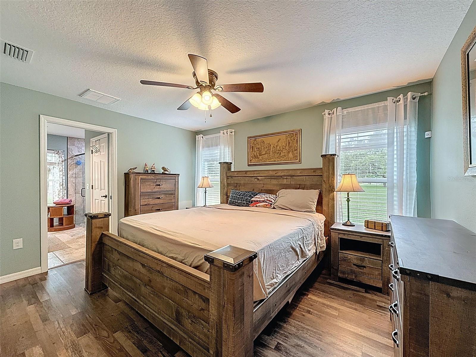 Image 21 of 69 For 14056 Tayco Drive