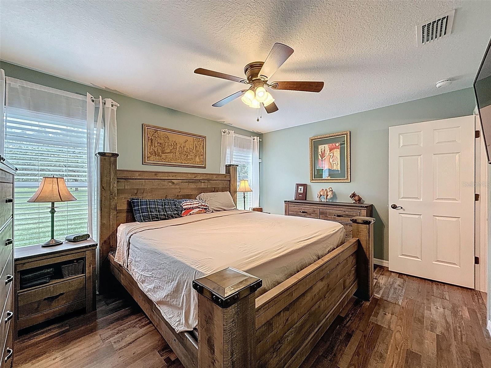 Image 22 of 69 For 14056 Tayco Drive