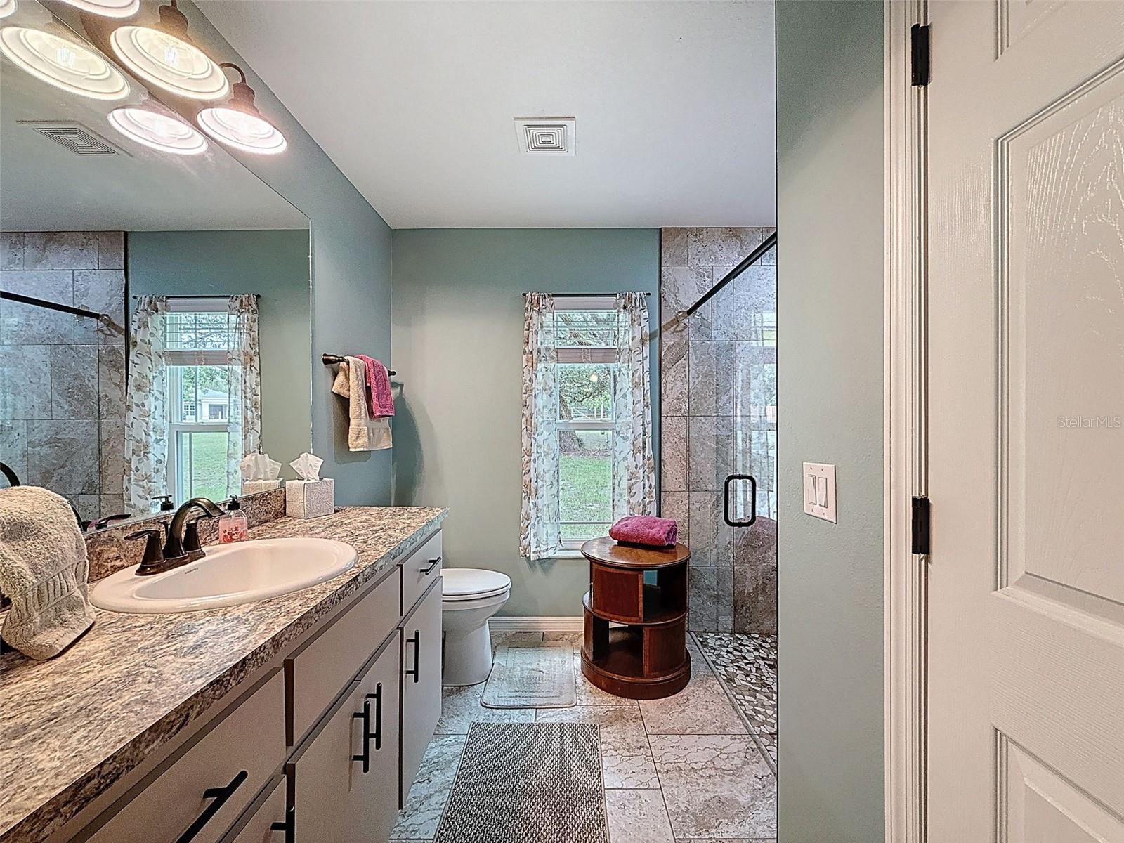 Image 23 of 69 For 14056 Tayco Drive