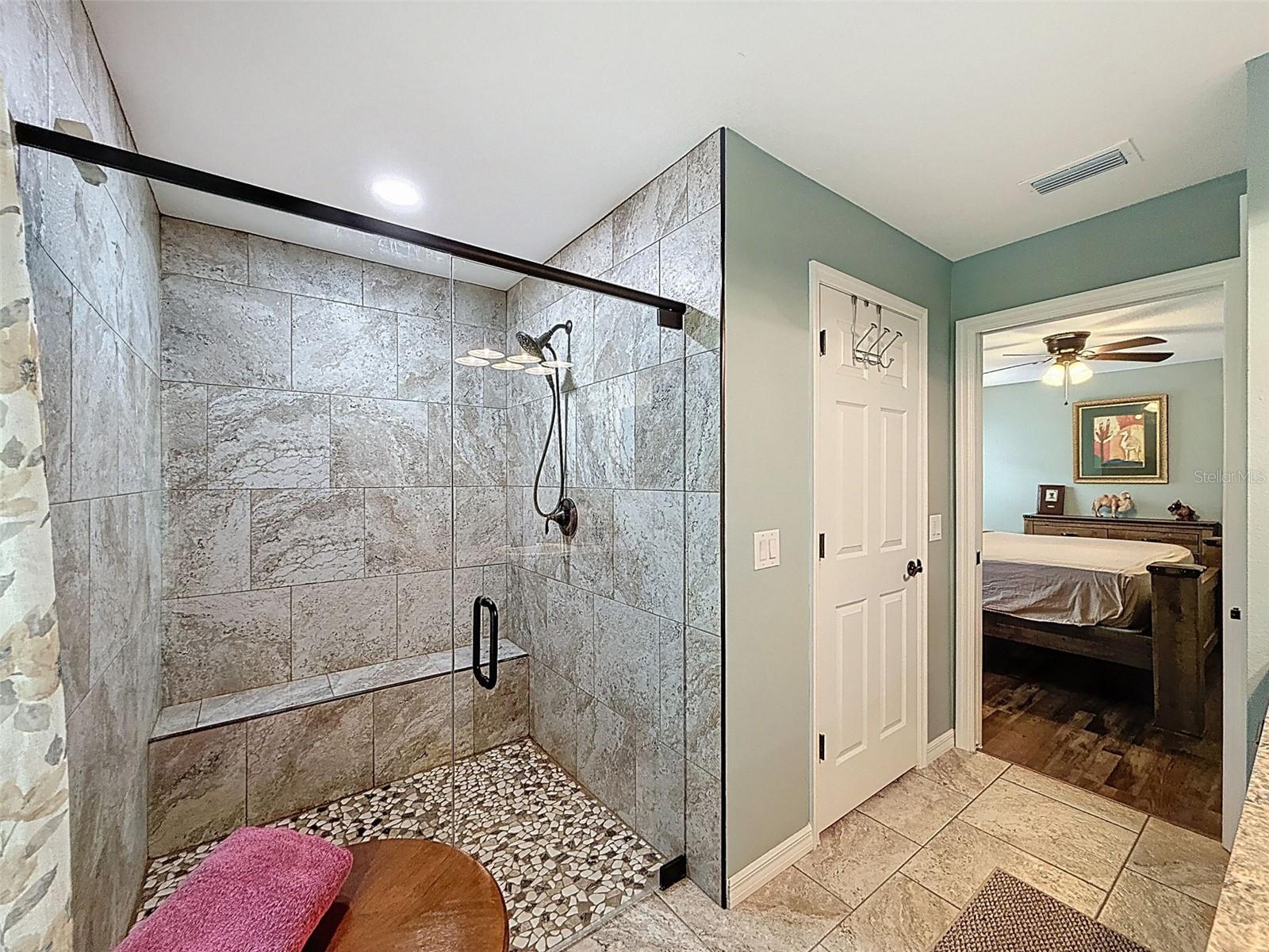 Image 24 of 69 For 14056 Tayco Drive