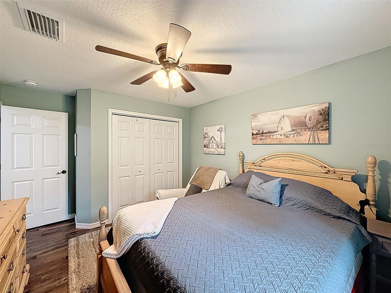 Image 33 of 69 For 14056 Tayco Drive