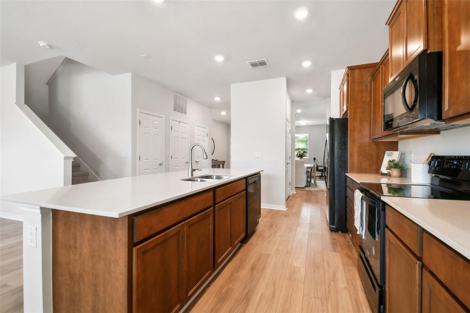 Image 21 of 77 For 30414 Caravelle Lane