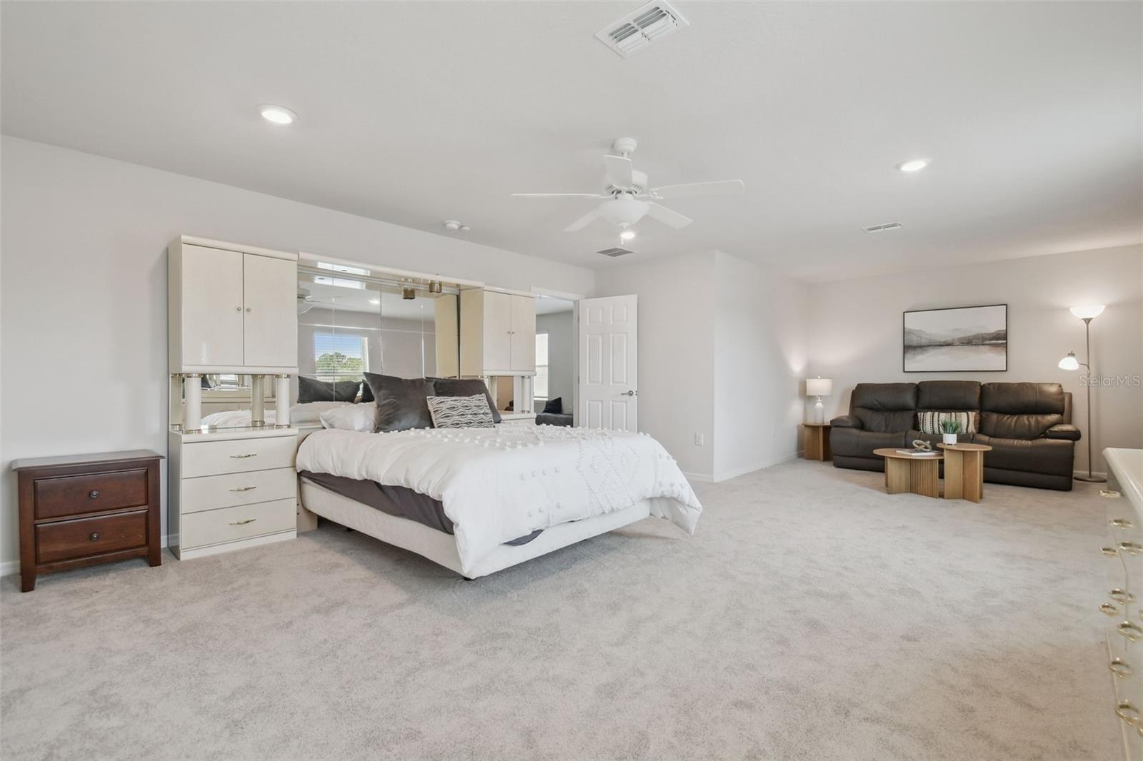 Image 27 of 77 For 30414 Caravelle Lane