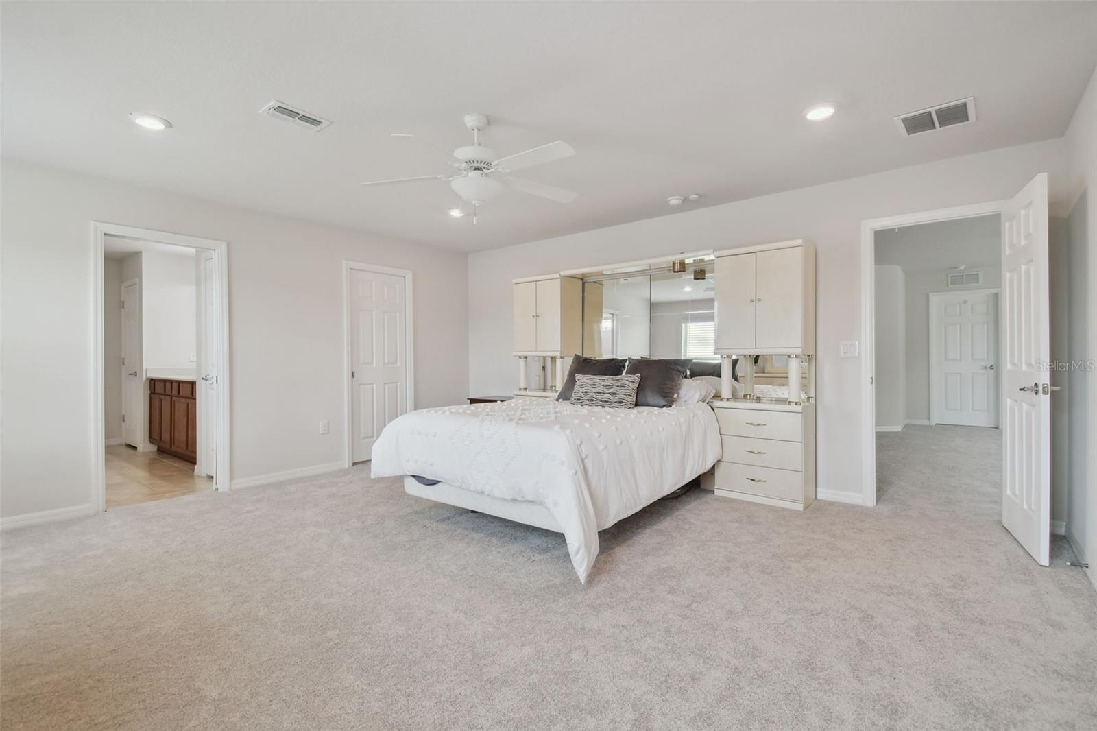 Image 29 of 77 For 30414 Caravelle Lane