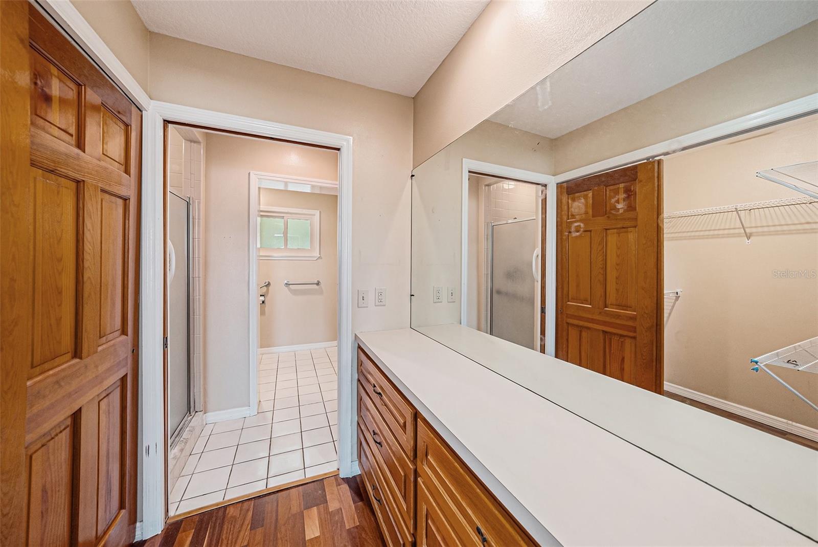 Image 17 of 36 For 3018 Colonial Ridge Drive