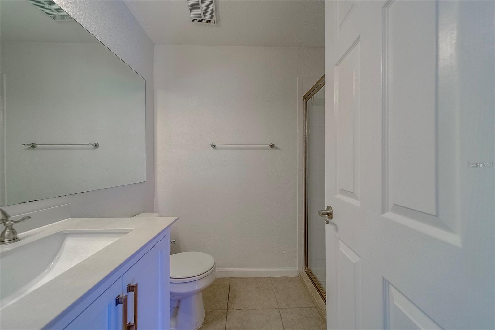 Image 18 of 39 For 10195 Sailwinds Boulevard N 202