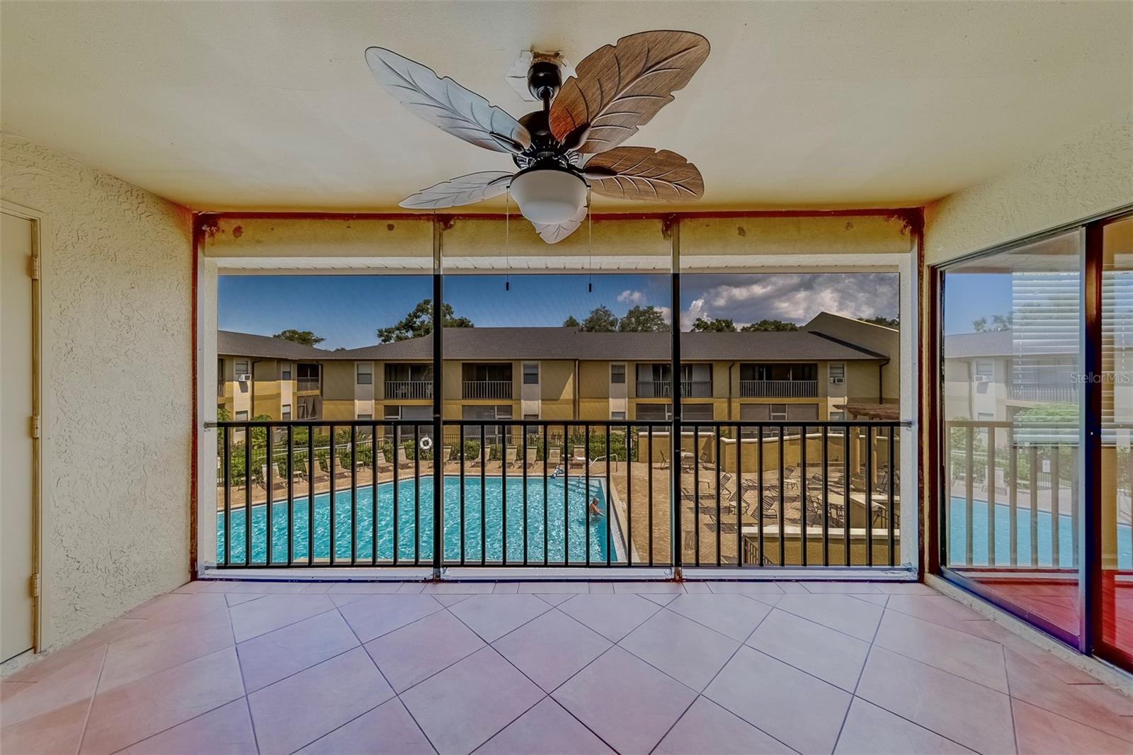 Image 21 of 39 For 10195 Sailwinds Boulevard N 202