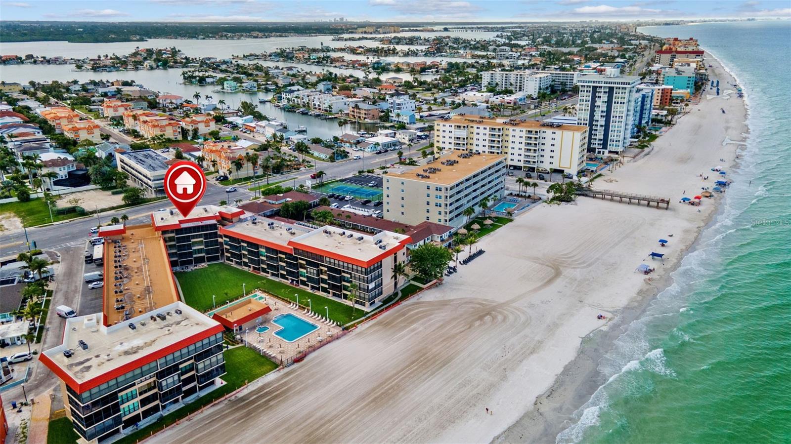 Image 35 of 45 For 17580 Gulf Boulevard 401