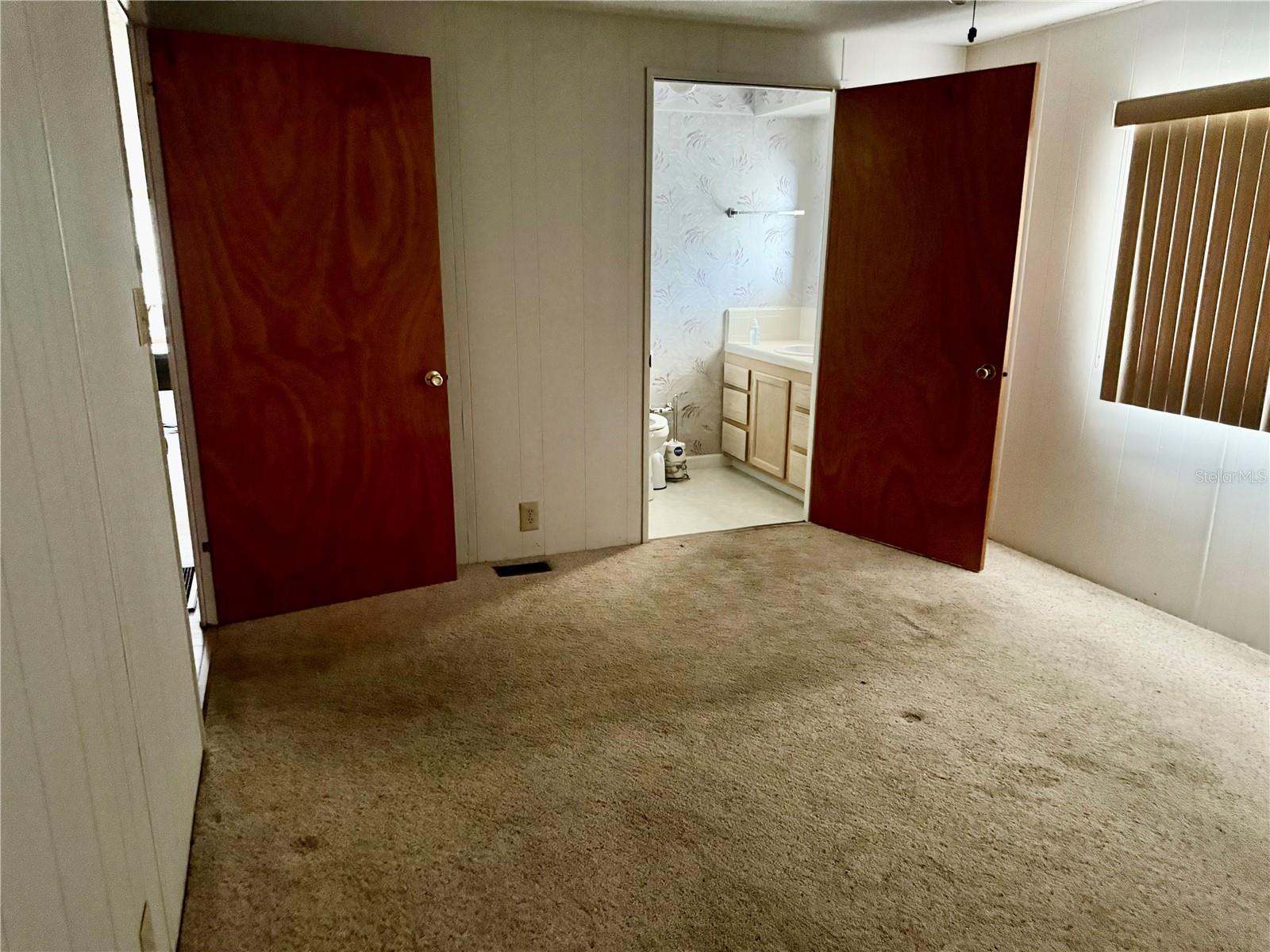 Image 14 of 29 For 12095 Club House Drive