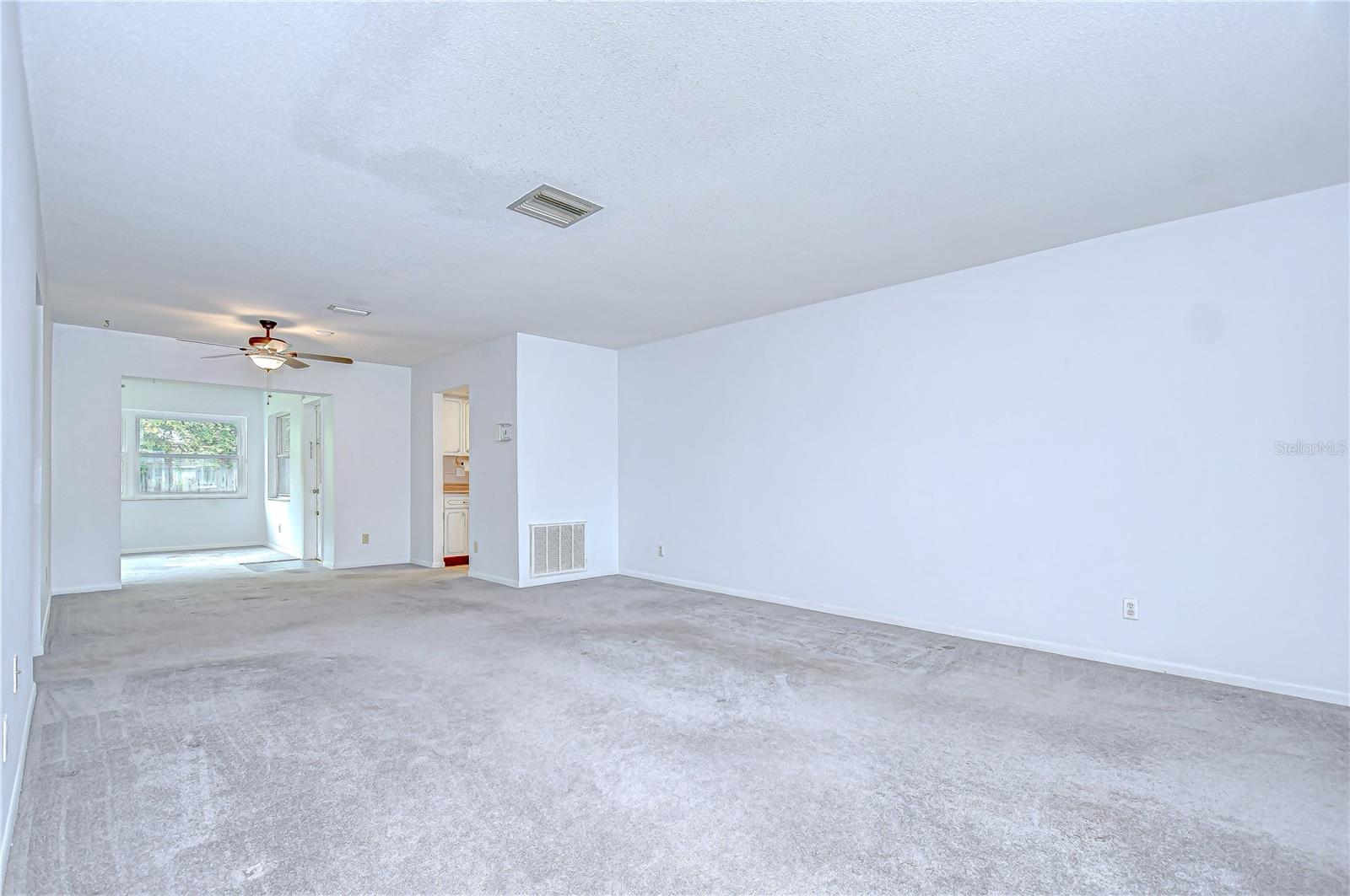 Image 6 of 33 For 1633 Braund Avenue