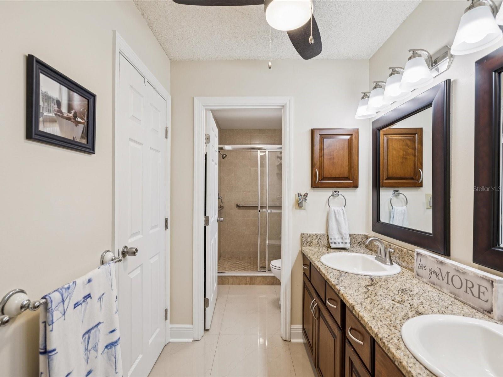 Image 16 of 61 For 1007 Lake Avoca Drive