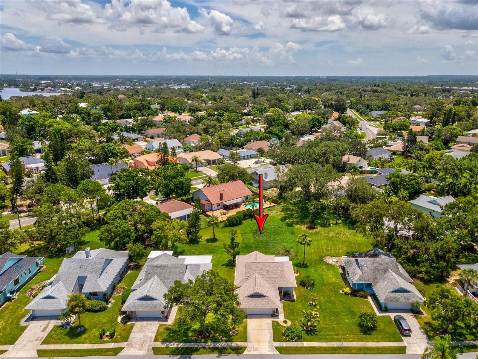 Image 29 of 61 For 1007 Lake Avoca Drive