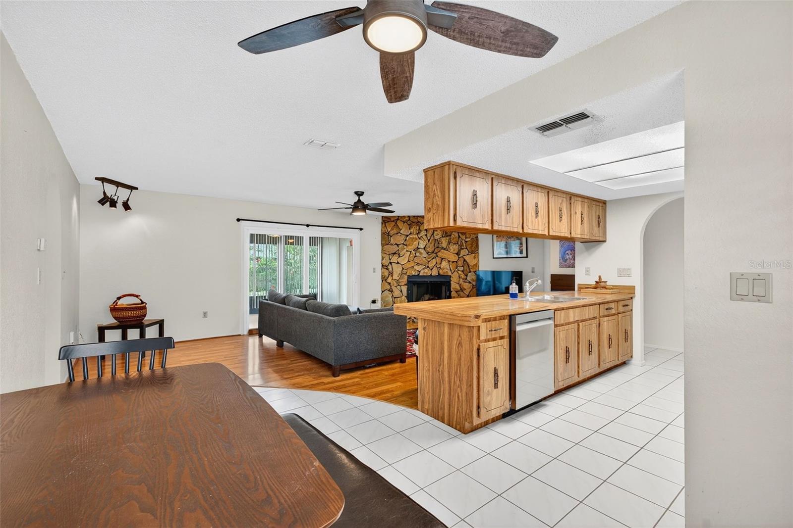Image 12 of 29 For 12720 Pecan Tree Drive