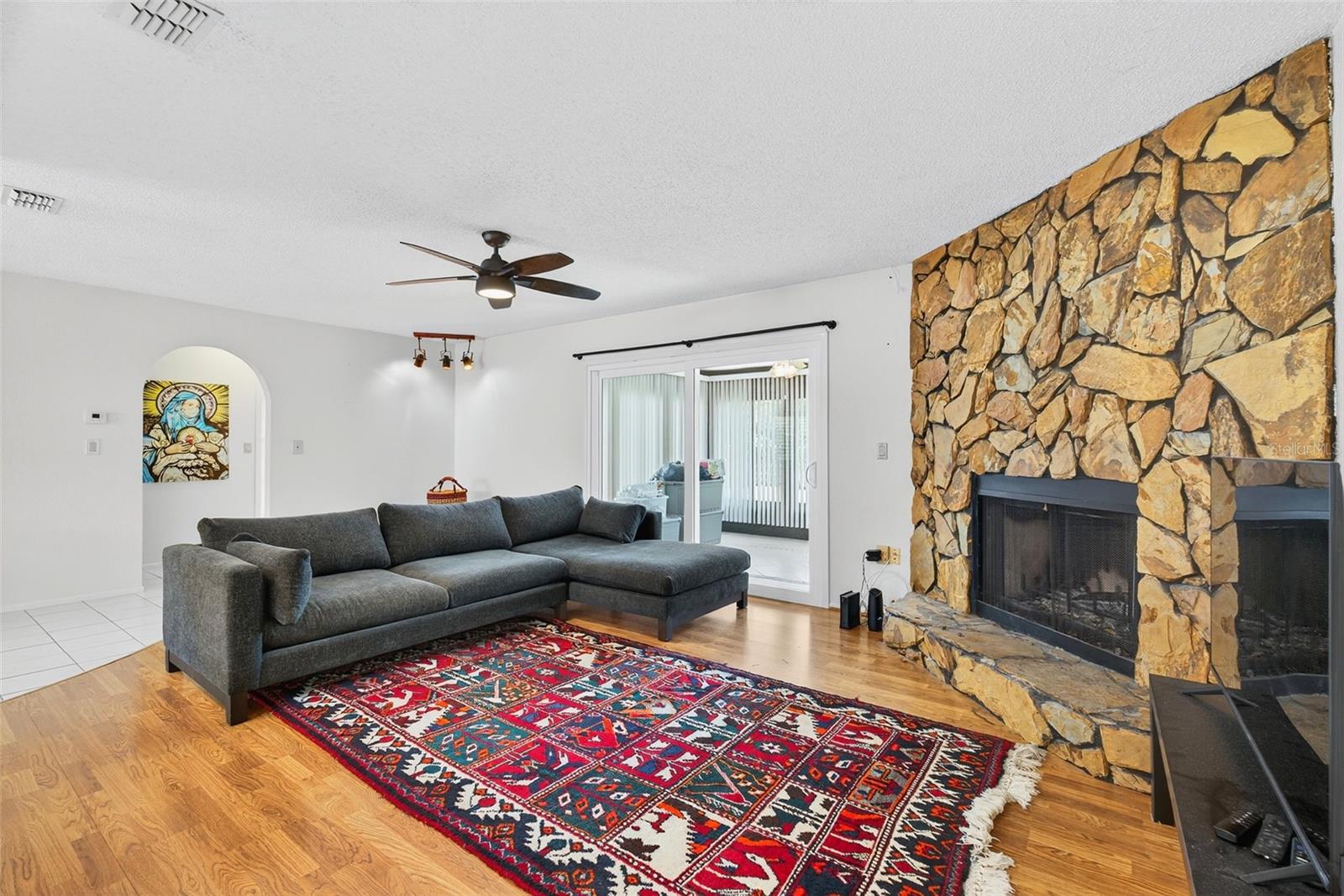 Image 15 of 29 For 12720 Pecan Tree Drive