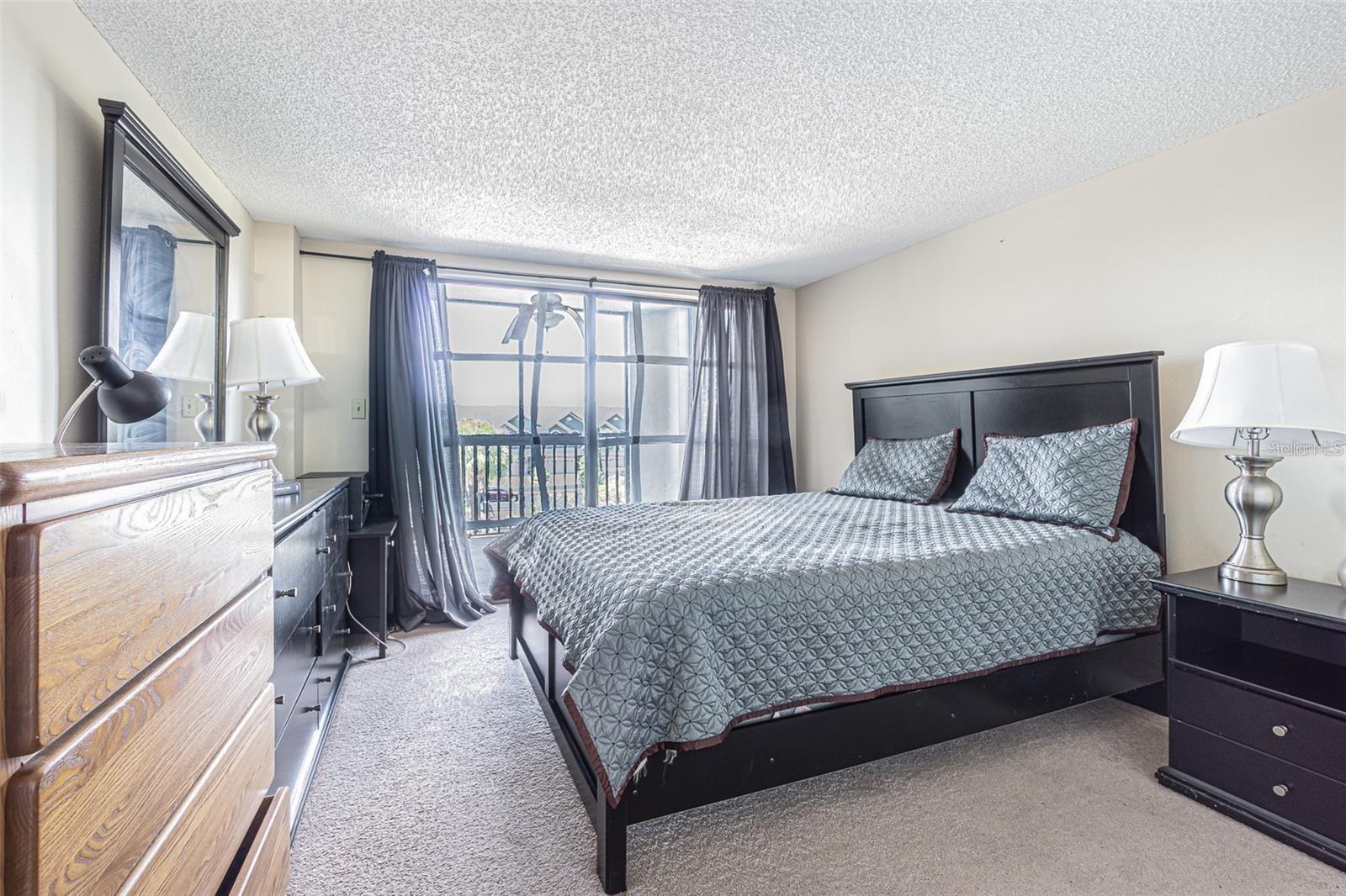 Image 8 of 21 For 14820 Rue De Bayonne  301