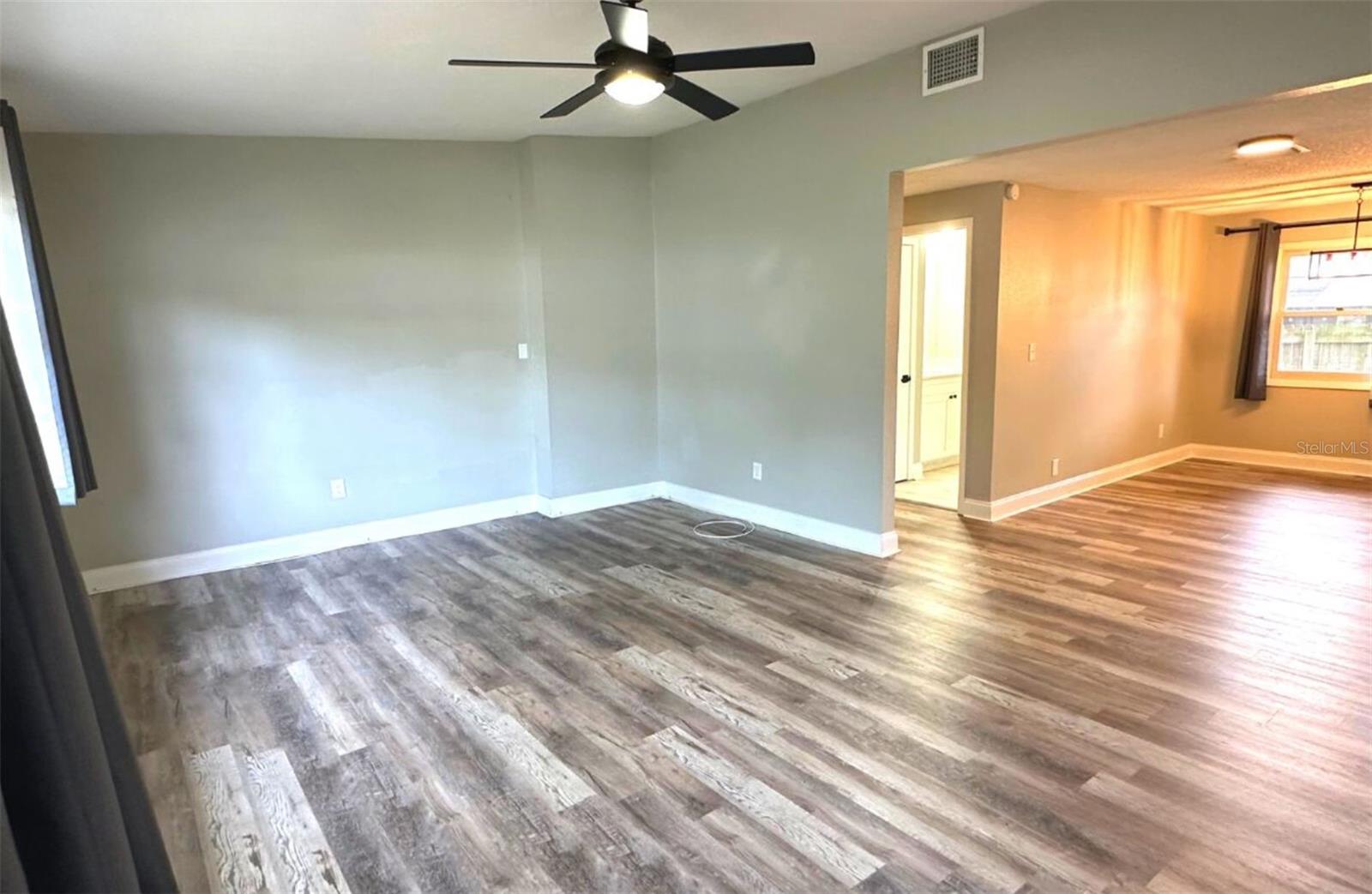 Image 5 of 18 For 7198 121st Way N
