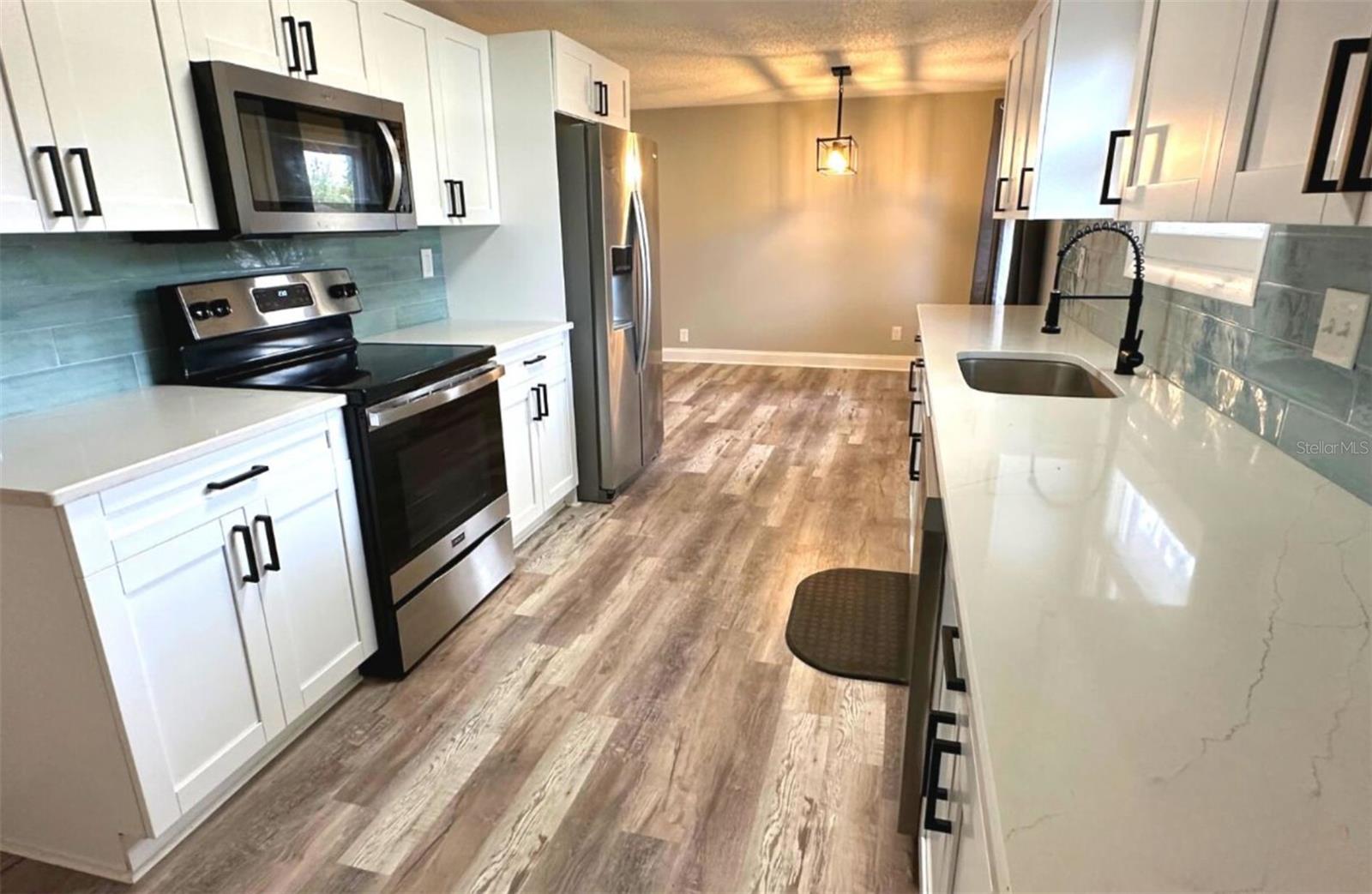 Image 7 of 18 For 7198 121st Way N