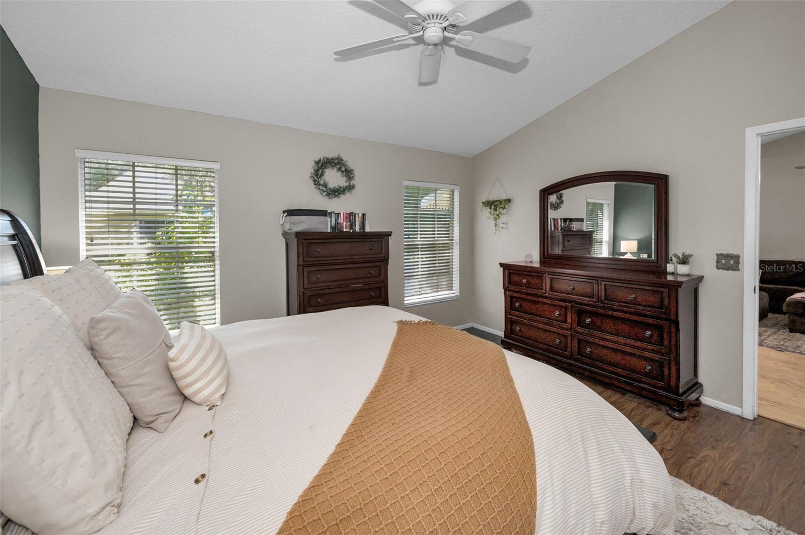 Image 29 of 53 For 3678 Amelia Way