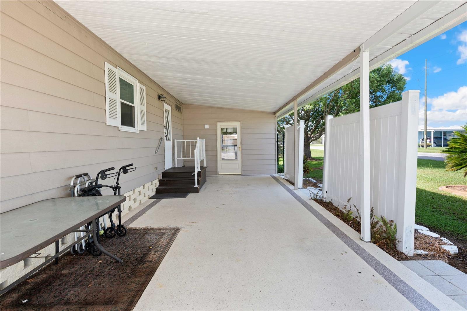 Image 8 of 66 For 36732 Beth Avenue