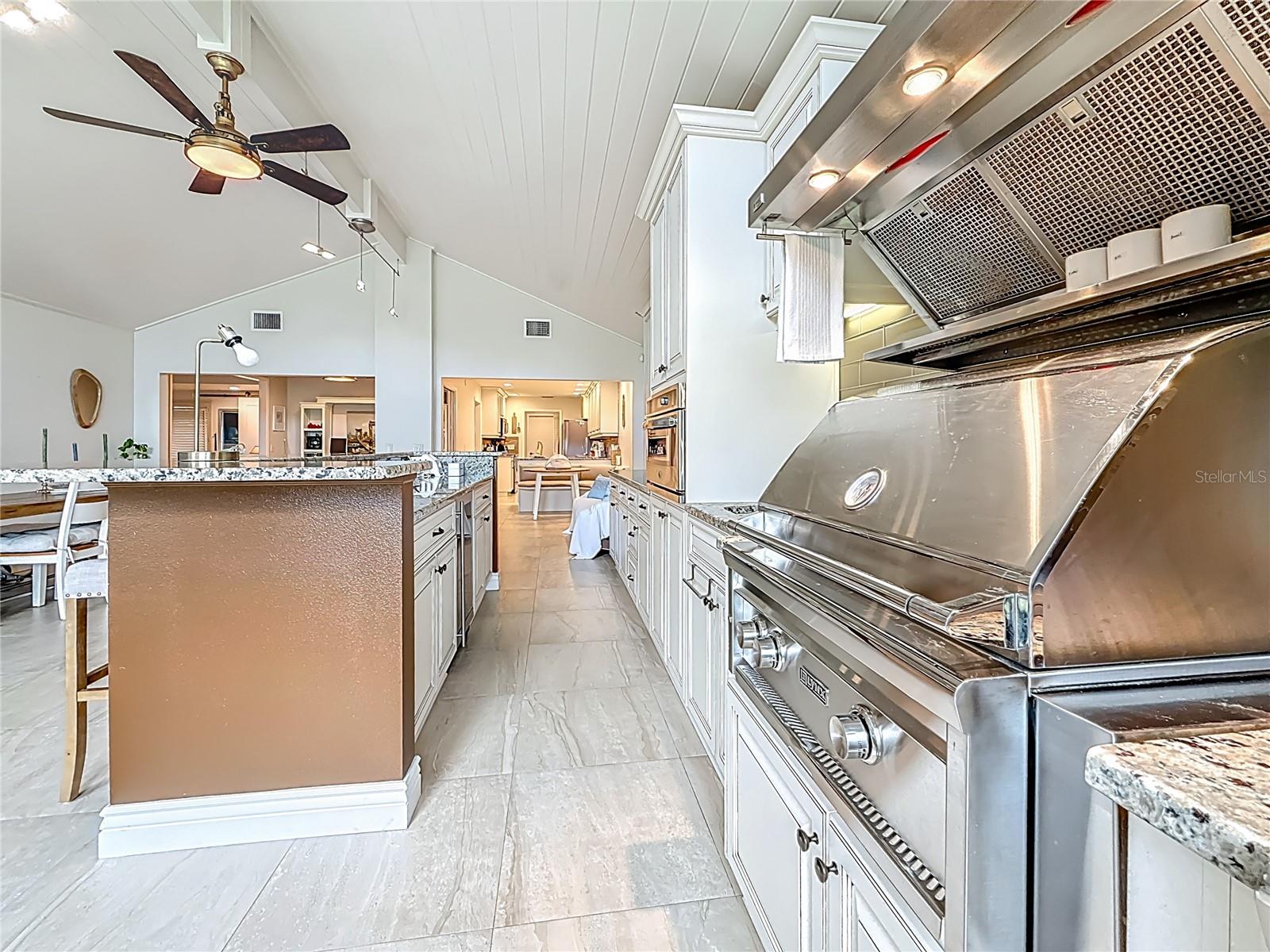 Image 32 of 100 For 5335 Sand Crane Court