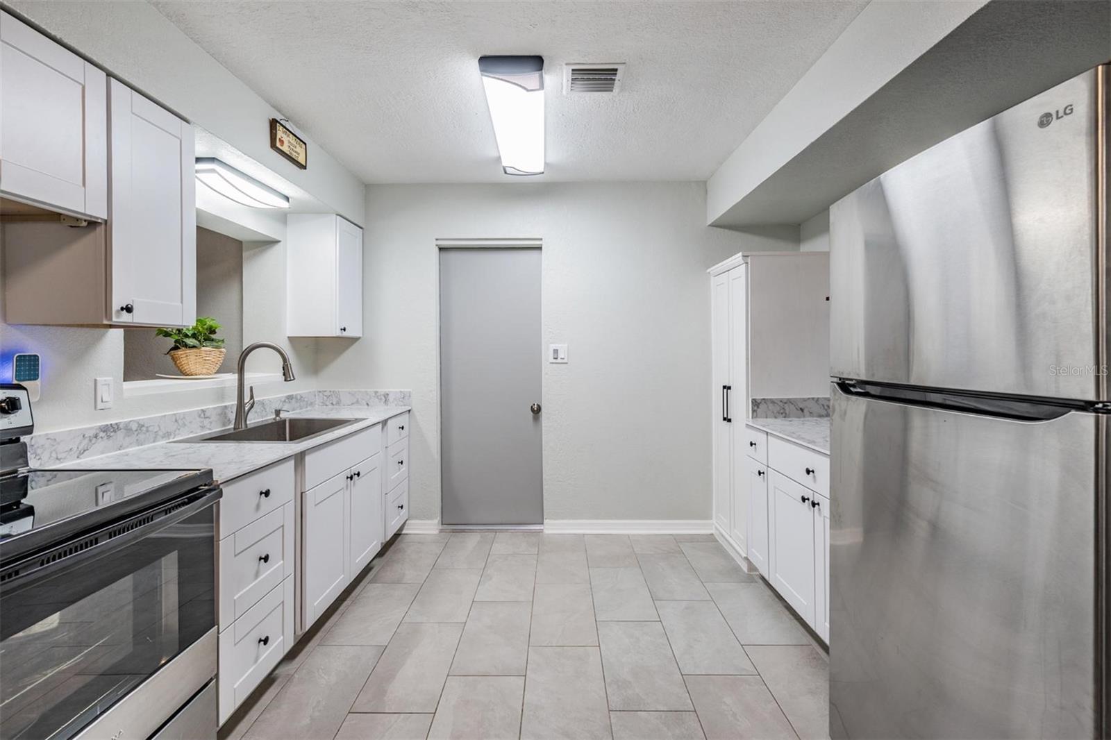 Image 13 of 34 For 7205 Morningstar Lane