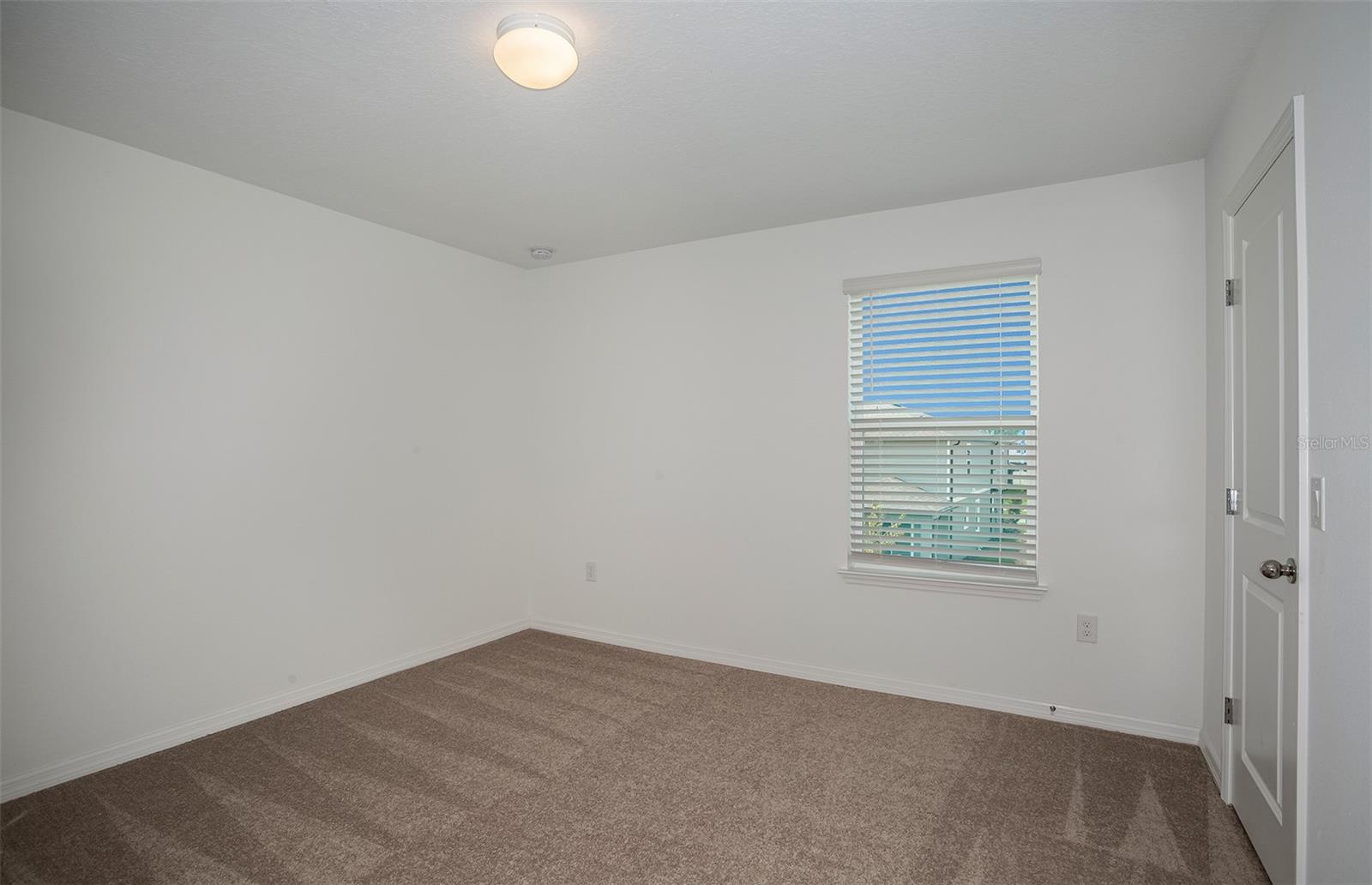 Image 10 of 24 For 1415 Hamilton Way