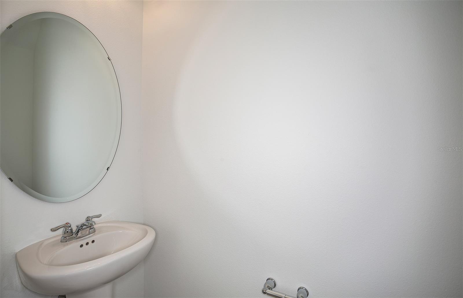 Image 14 of 24 For 1415 Hamilton Way