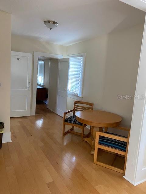 Image 9 of 18 For 609 Oak Avenue 5