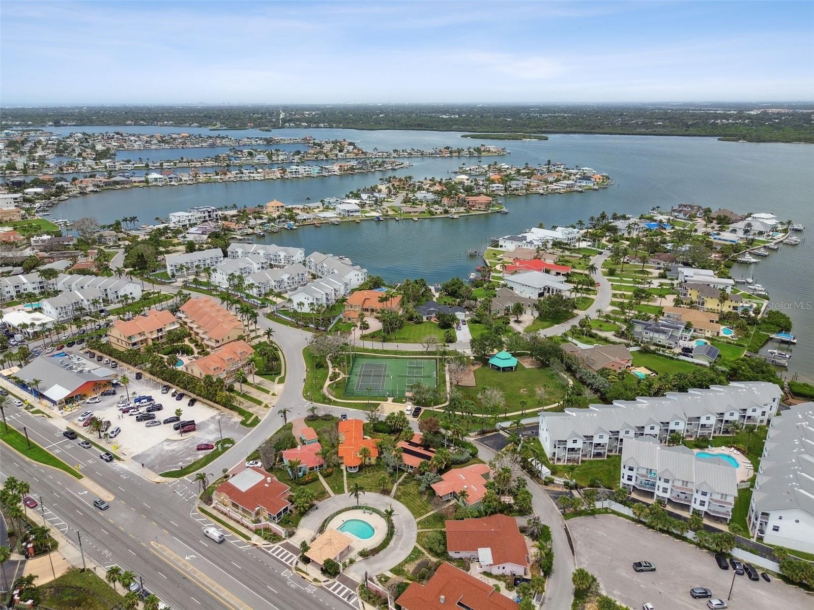 Image 60 of 70 For 16615 Gulf Boulevard