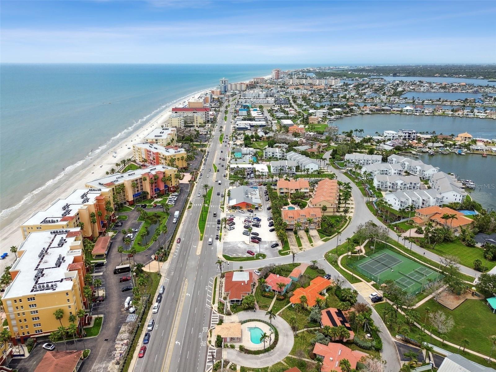 Image 64 of 70 For 16615 Gulf Boulevard