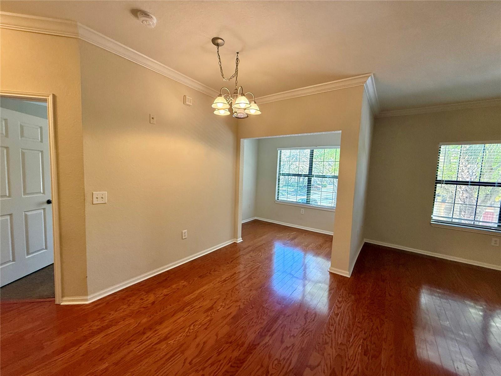 Image 9 of 17 For 2141 Portofino Place 2823