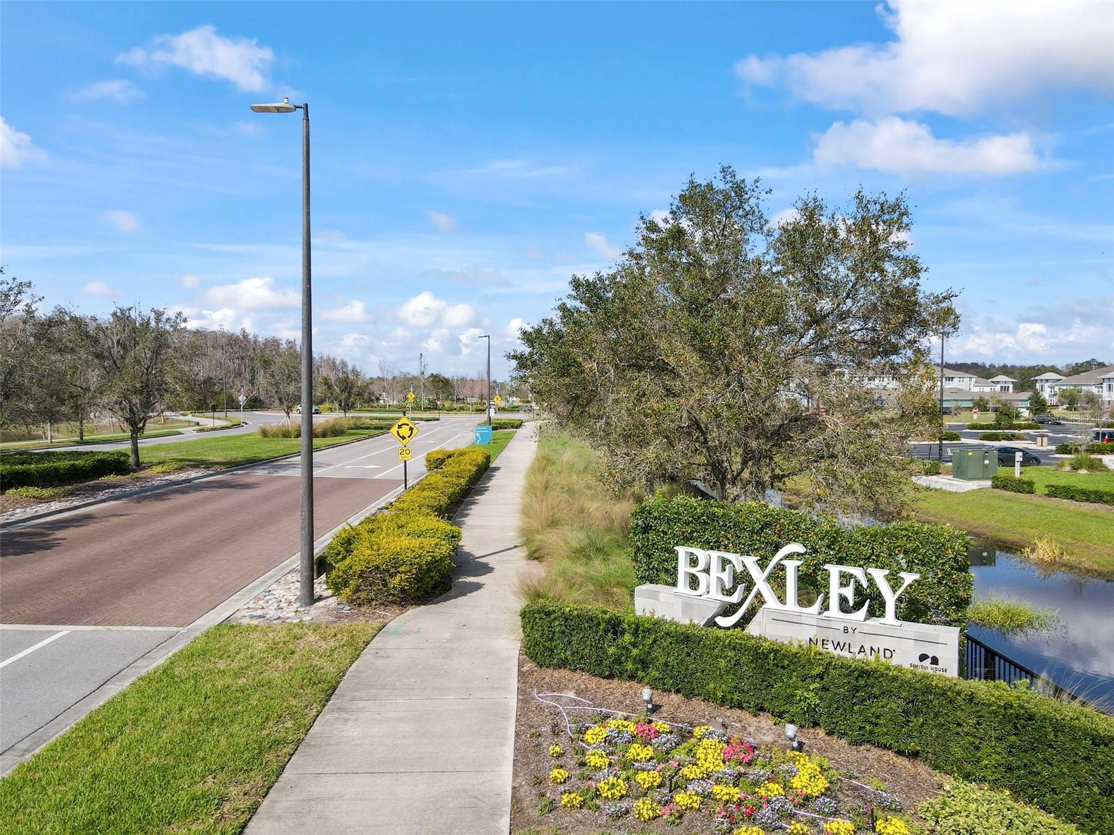 Listing photo id 25 for 4016 Cadence Loop