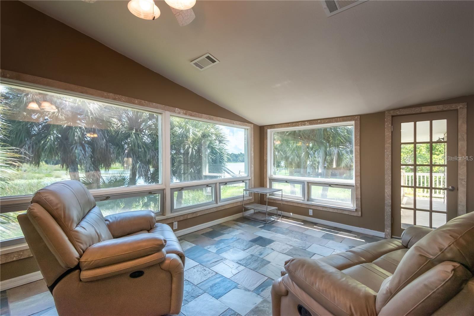 Image 17 of 60 For 3 Ocale Way 