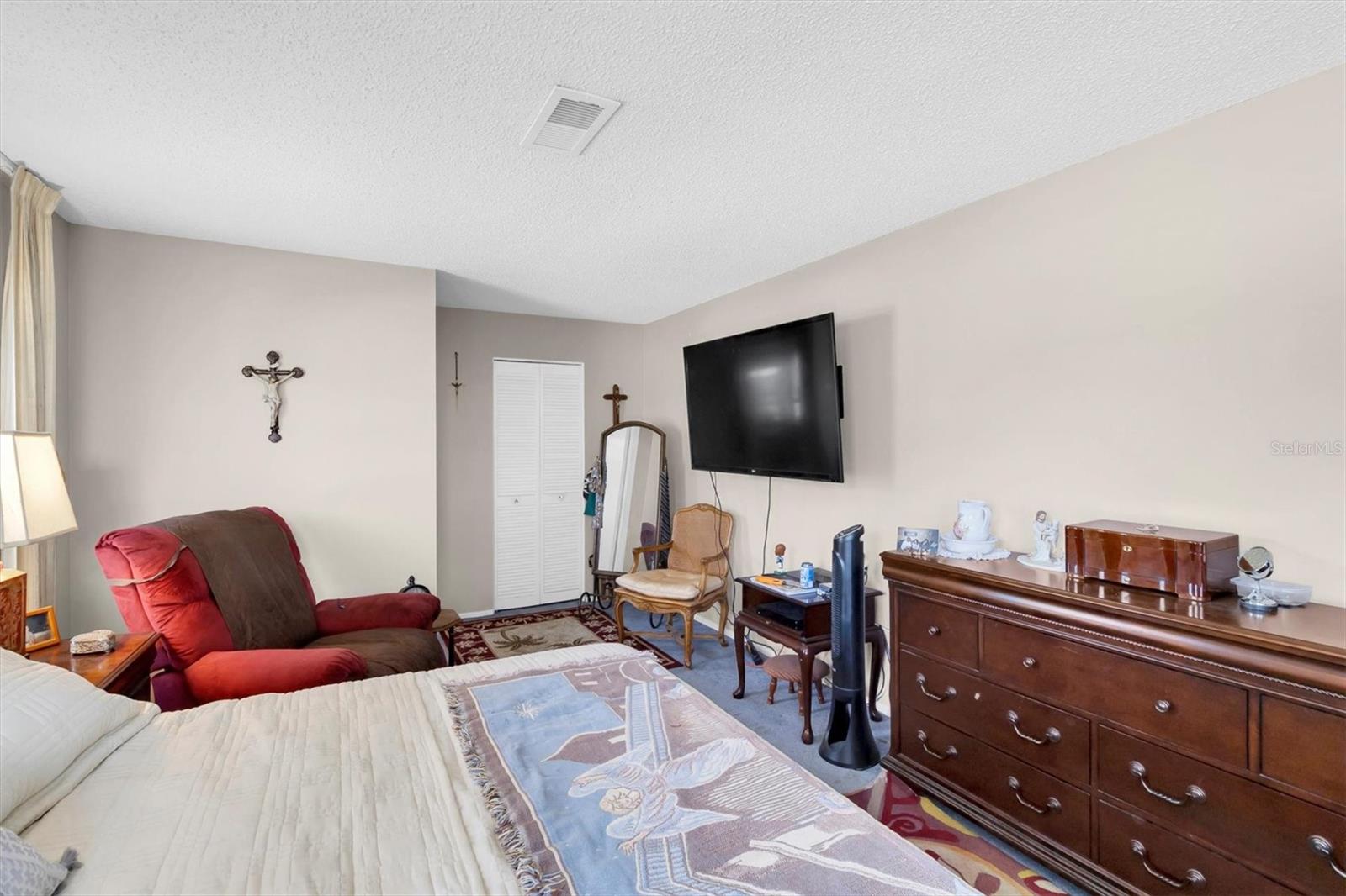 Image 12 of 27 For 10531 Meadow Hill Drive