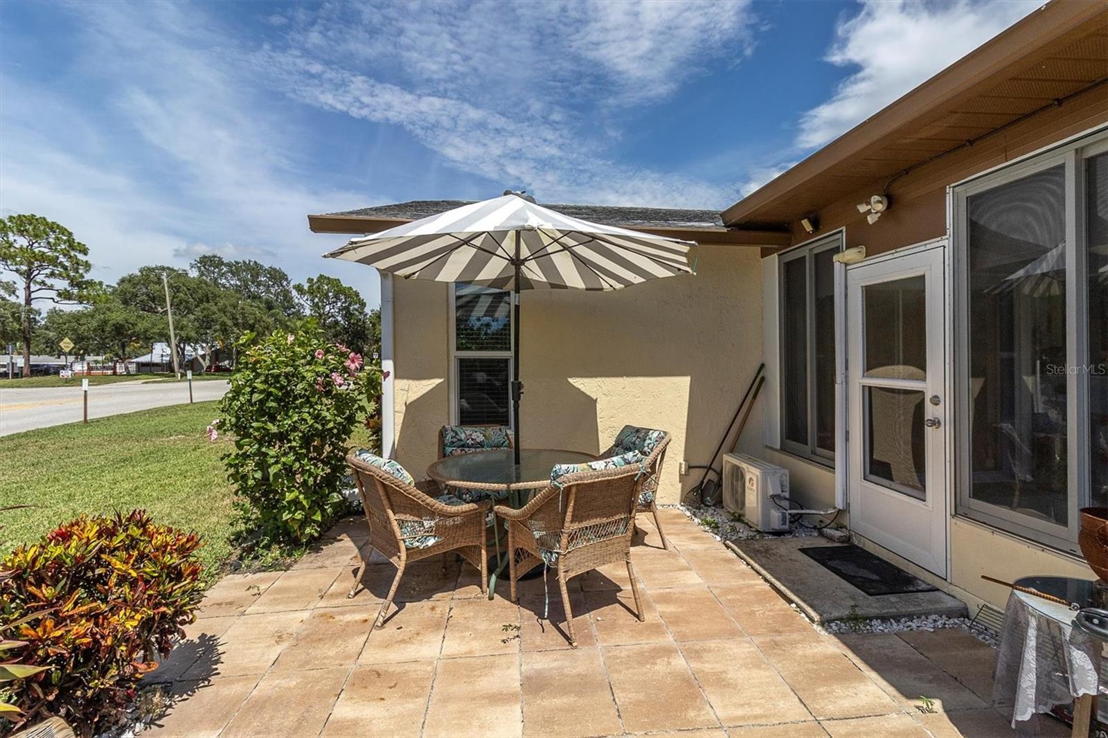 Image 18 of 27 For 10531 Meadow Hill Drive