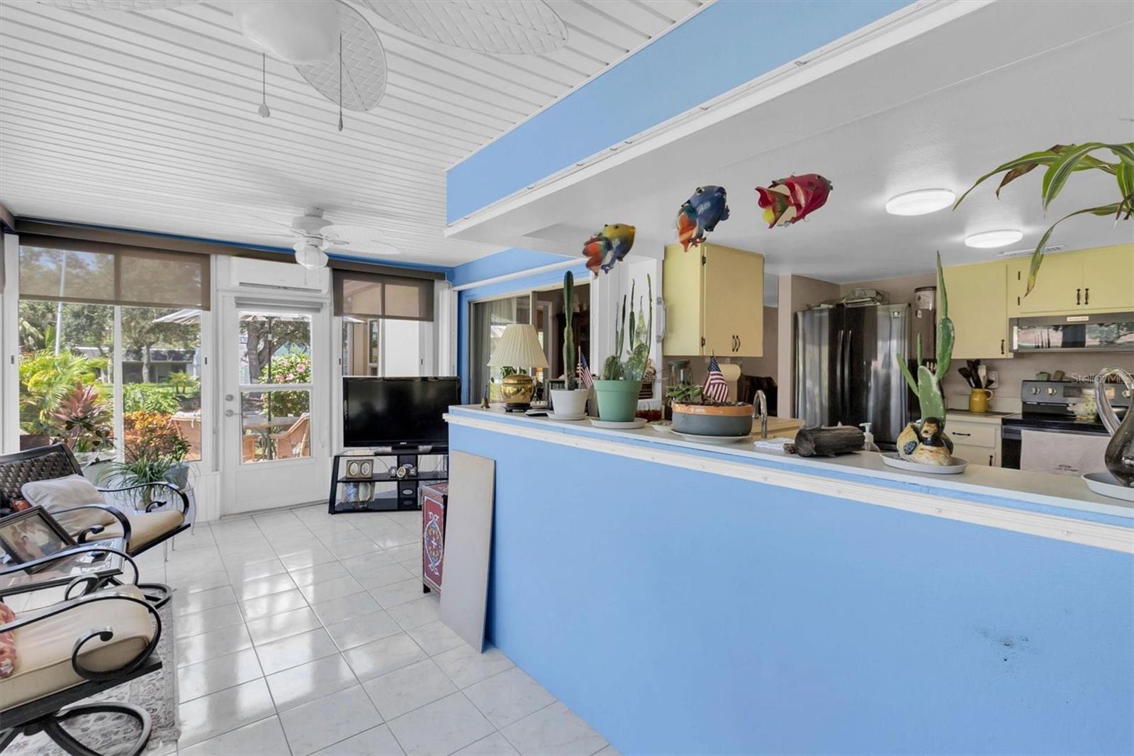 Image 9 of 27 For 10531 Meadow Hill Drive