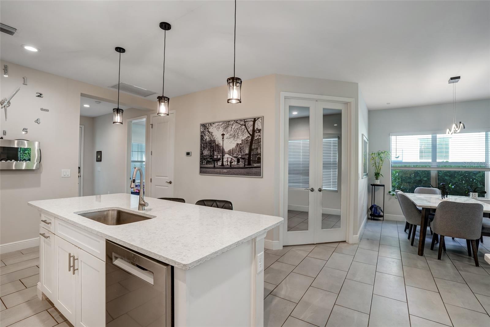 Image 9 of 53 For 7028 Mistral Way