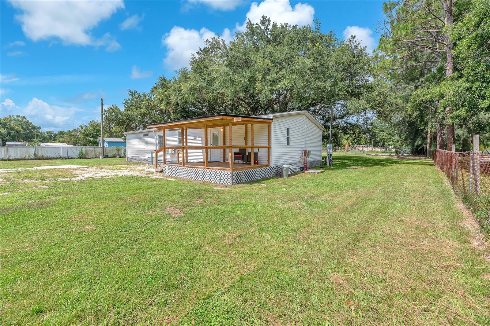 Listing photo id 23 for 12716 Darren Place