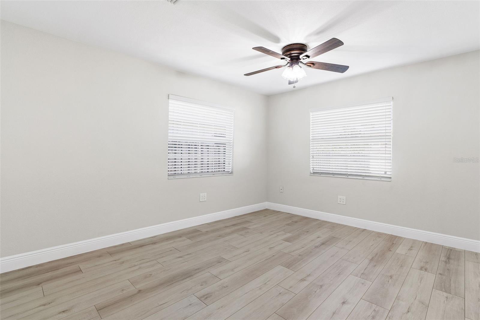 Image 17 of 26 For 3005 Gray Street