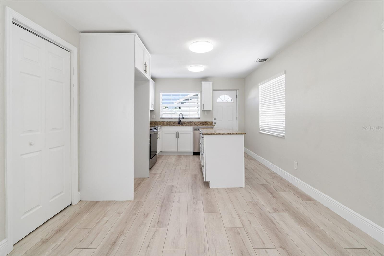 Image 7 of 26 For 3005 Gray Street