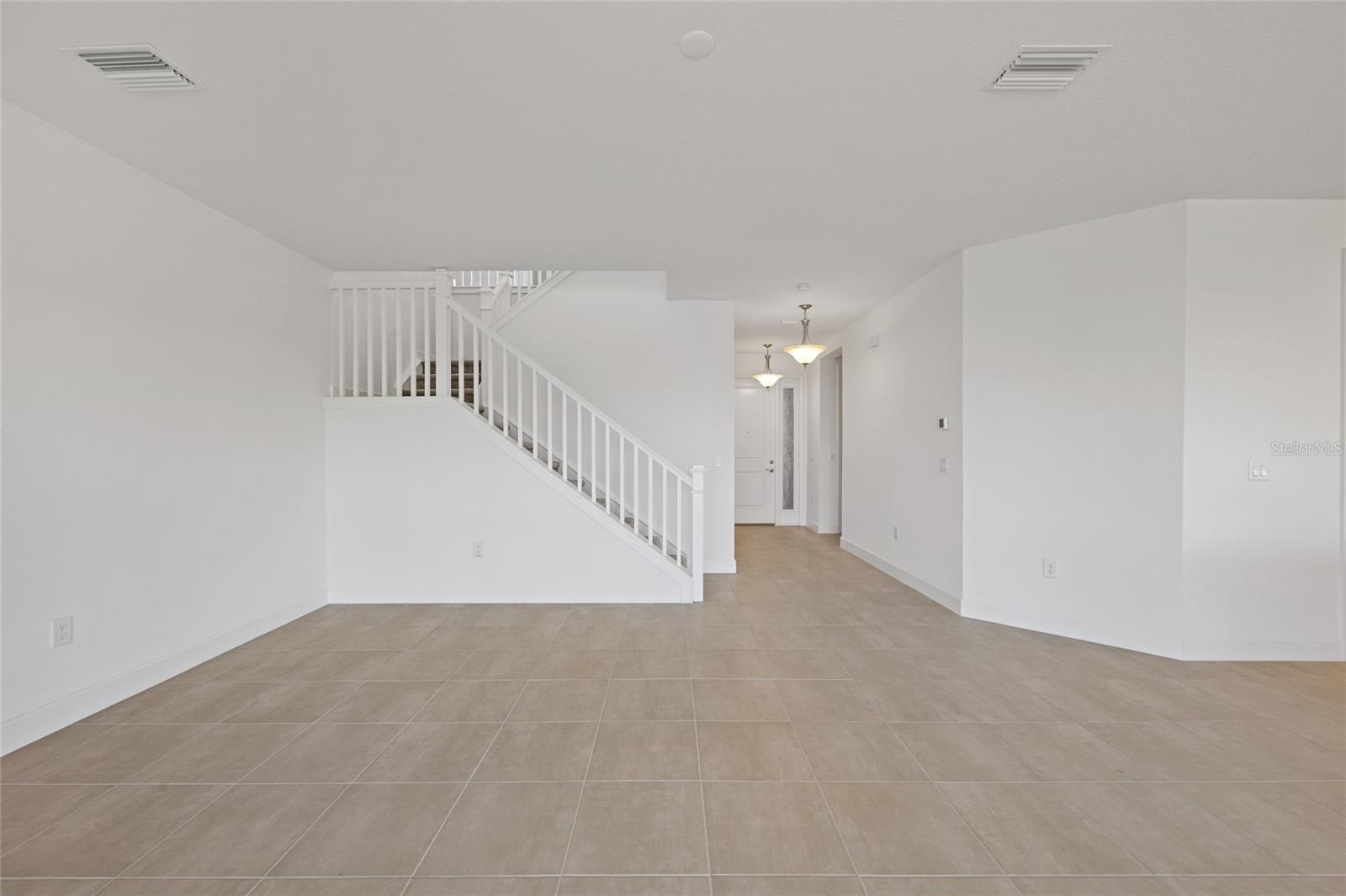 Image 8 of 54 For 32684 Tamarind Grove Lane