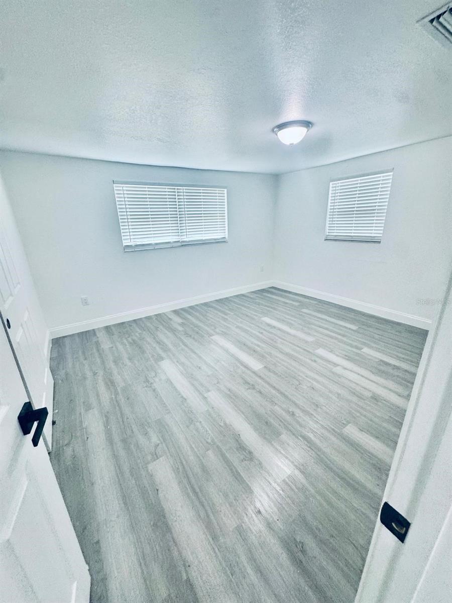 Image 10 of 17 For 6410 Gainsboro Drive