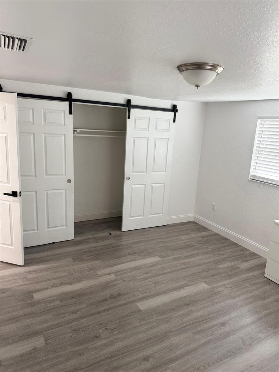 Image 20 of 21 For 6410 Gainsboro Drive
