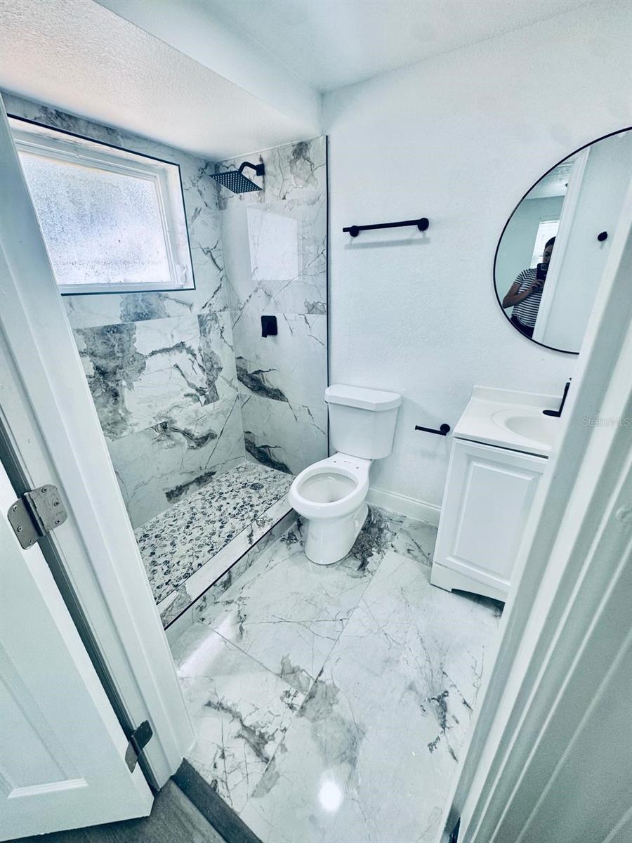 Image 7 of 17 For 6410 Gainsboro Drive