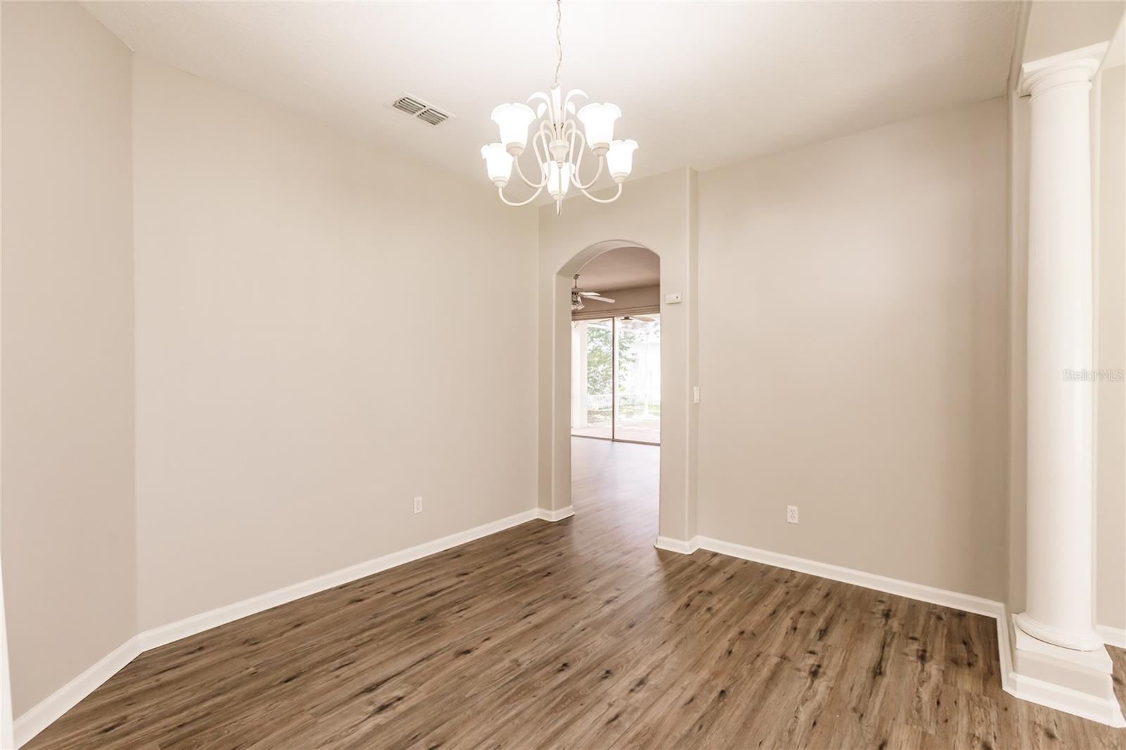 Image 10 of 54 For 2842 Mayflower Loop