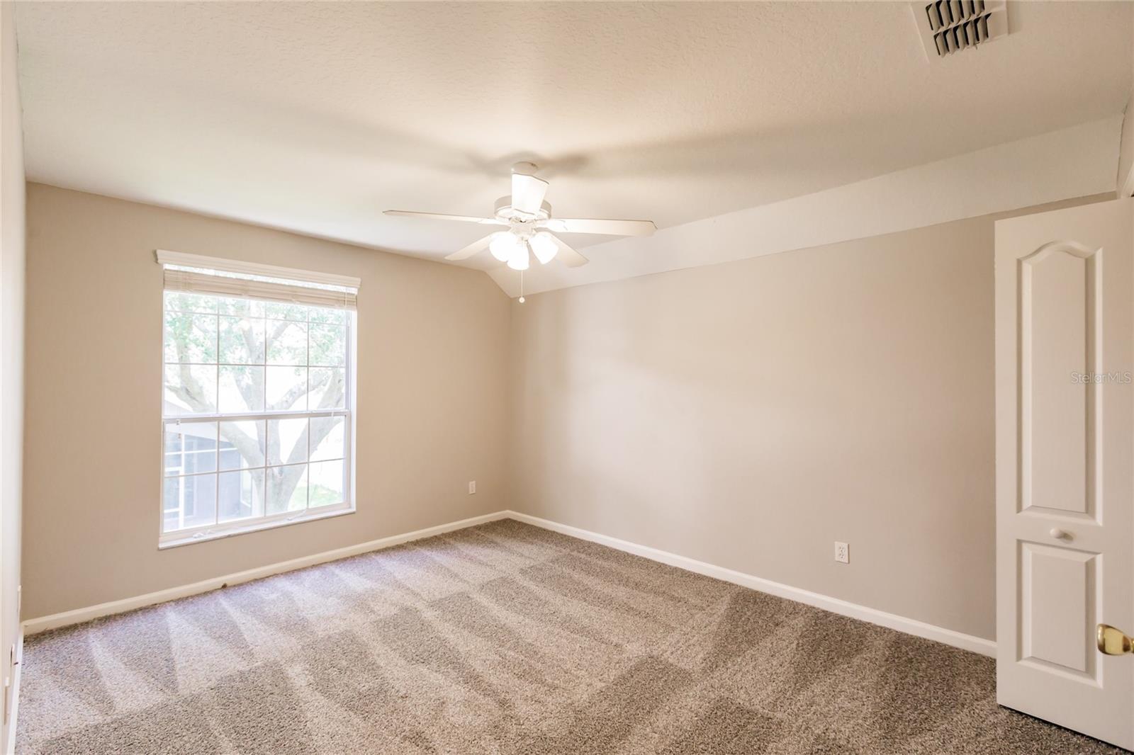 Image 43 of 54 For 2842 Mayflower Loop