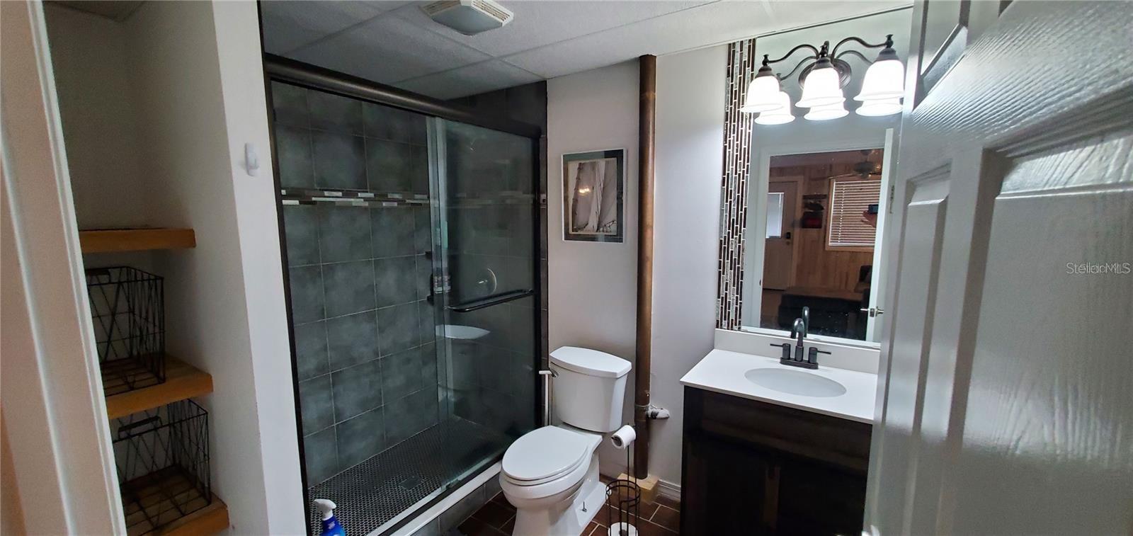 Image 4 of 7 For 3822 Lake Padgett Drive